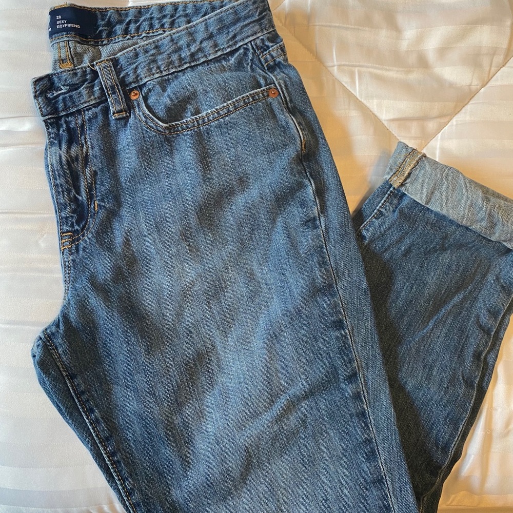 Gap Women’s Sexy Boyfriend Jeans